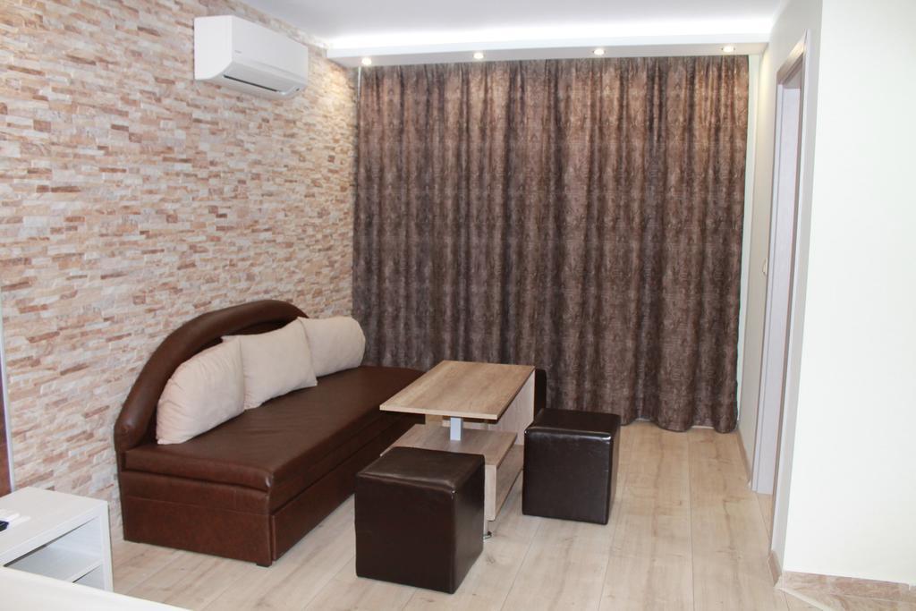 סנדנסקי Apartment Elit מראה חיצוני תמונה